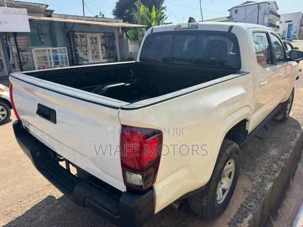 Toyota Tacoma SR5 V6 4x4 Double Cab 127.4 in. WB 2020 White