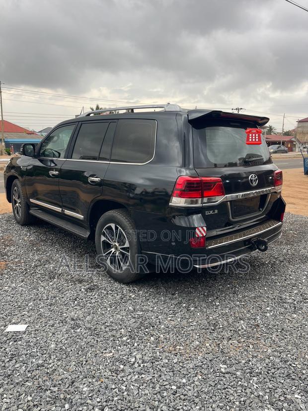 Toyota Land Cruiser 4.5 V8 GX-R 2015 Black