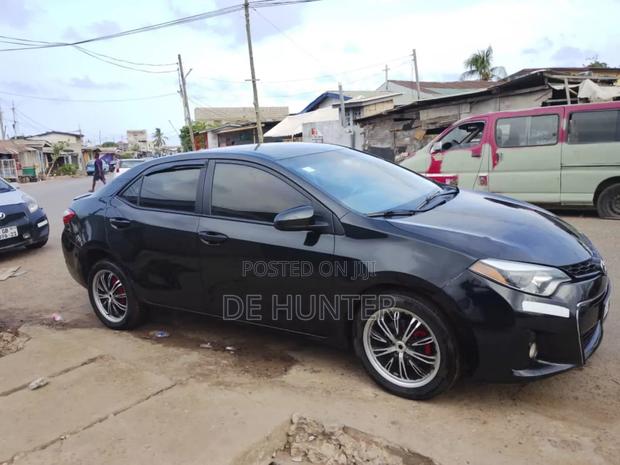 Toyota Corolla L 4dr Sedan (1.8L 4cyl 4A) 2014 Black