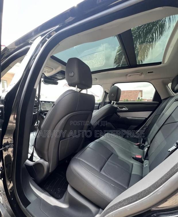 Land Rover Range Rover Velar Dynamic HSE 2024 Black
