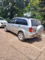 Toyota RAV4 2.0 Automatic 2005 Silver for sale