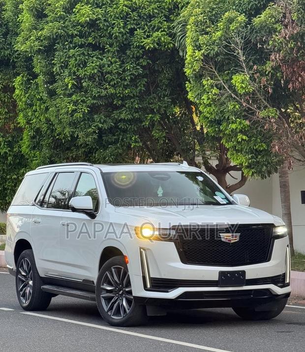 Cadillac Escalade 2021 Pearl
