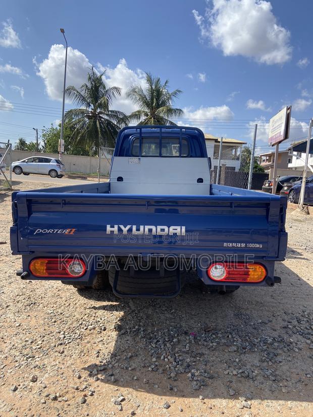 Hyundai Porter II 2016 Blue