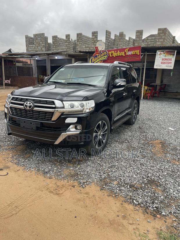 Toyota Land Cruiser 4.5 V8 GX-R 2015 Black