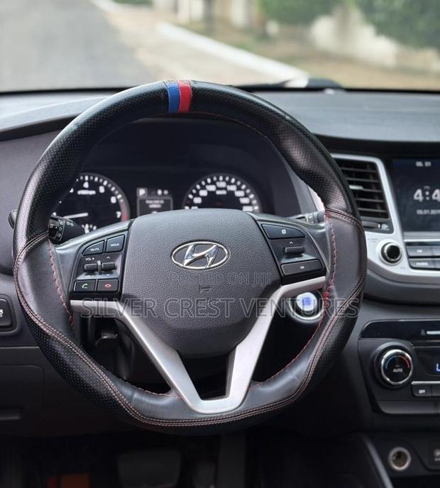 Hyundai Tucson 2018 White