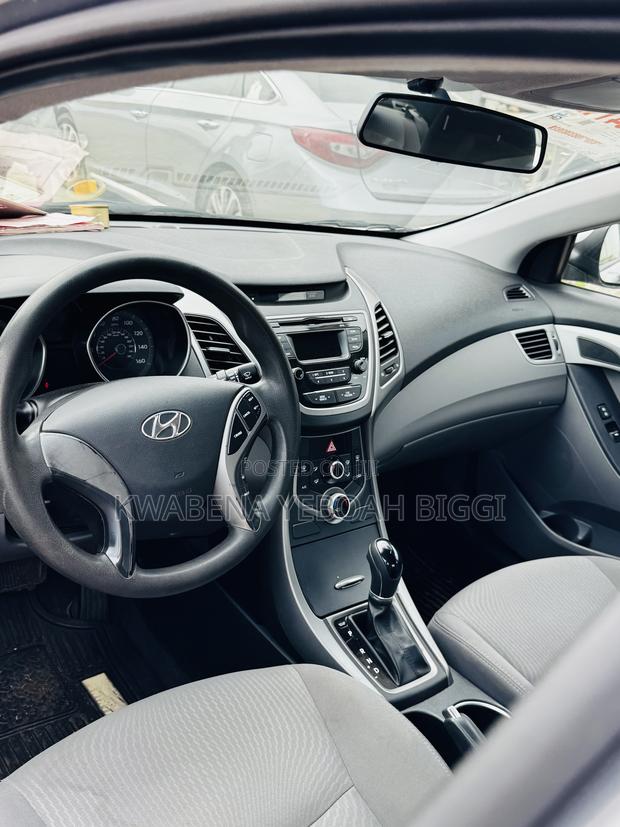 Hyundai Elantra 2015 Gray
