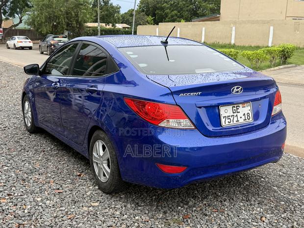 Hyundai Accent GLS 4dr Sedan (1.6L 4cyl 6M) 2014 Blue