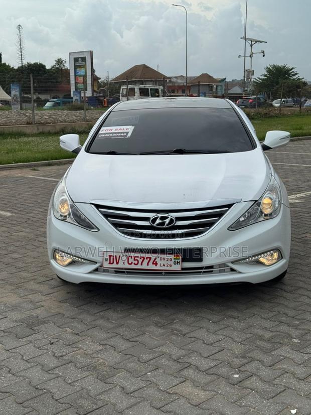 Hyundai Sonata 2013 White