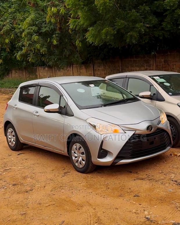 Toyota Vitz 1.3 FWD 5dr 2017 White