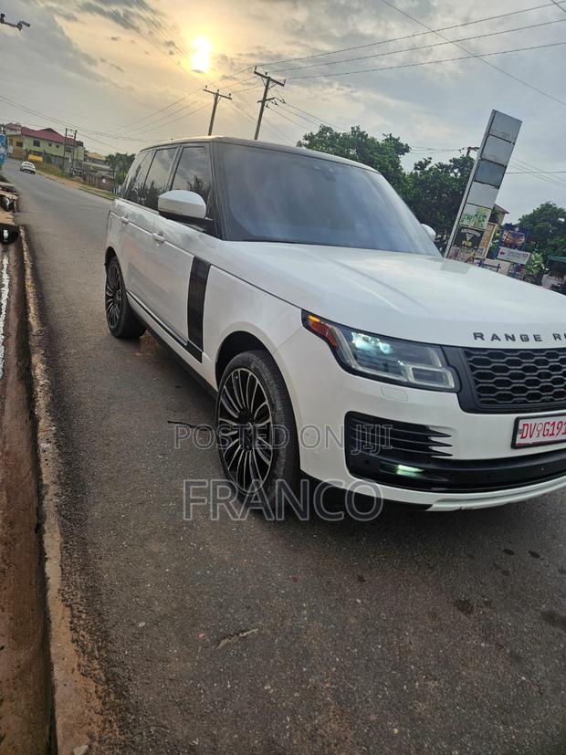 Land Rover Range Rover Vogue 2019 White