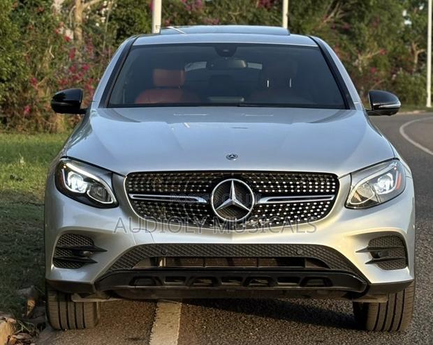 Mercedes-Benz GLC-Class 2019 Silver