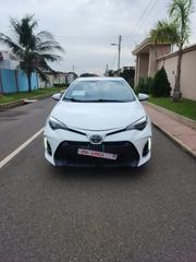 Toyota Corolla XSE 4dr Sedan (1.8L 4cyl CVT) 2017 White for sale