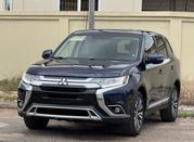 Mitsubishi Outlander SE FWD 2019 Blue for sale