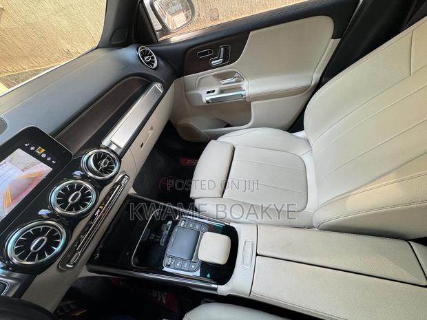 Mercedes-Benz GLB-Class GLB 250 4MATIC 2021 White