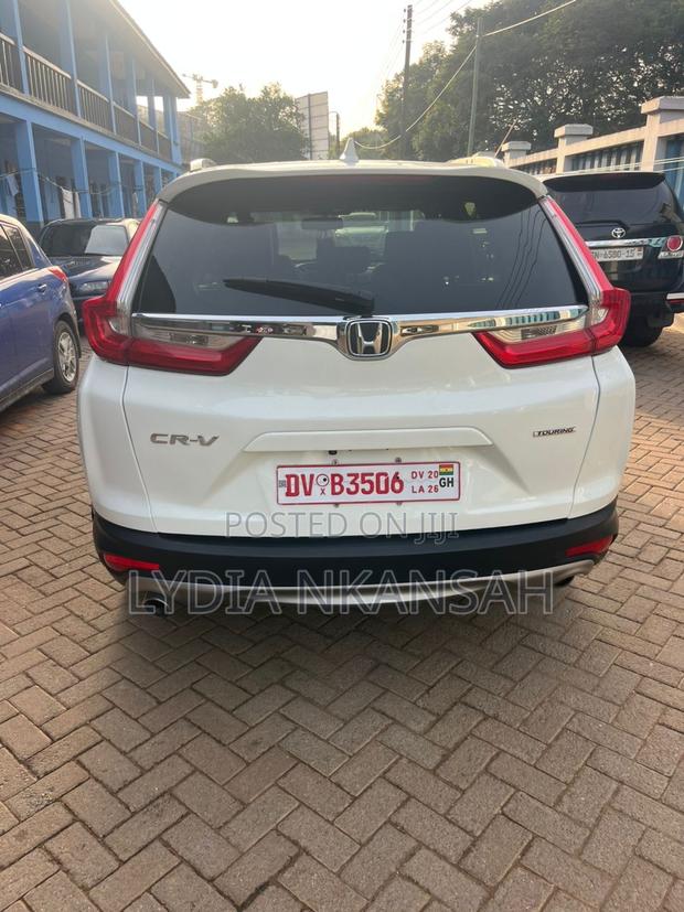 Honda CR-V Touring 4dr SUV AWD (1.5L 4cyl CVT) 2017 White