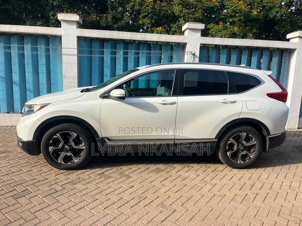 Honda CR-V Touring 4dr SUV AWD (1.5L 4cyl CVT) 2017 White