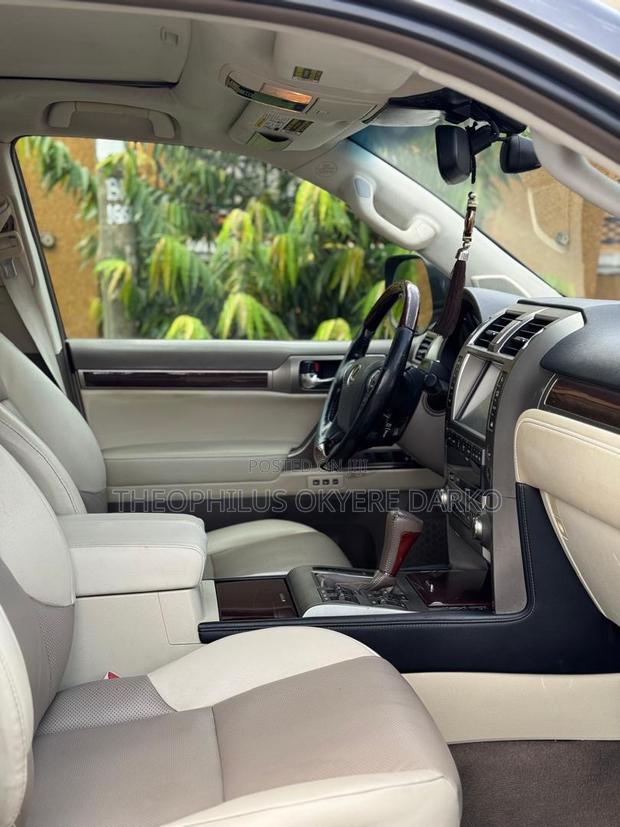 Lexus GX 460 Luxury 2015 Gray
