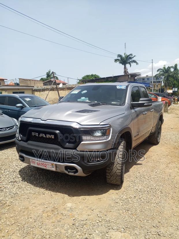 Dodge RAM 1500 5.7 Petrol AWD 2019 Silver