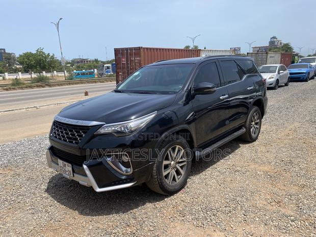 Toyota Fortuner 2.8 D AWD 2019 Black