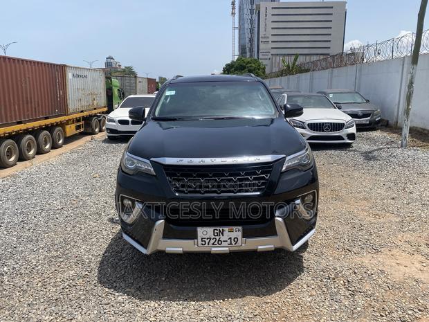 Toyota Fortuner 2.8 D AWD 2019 Black