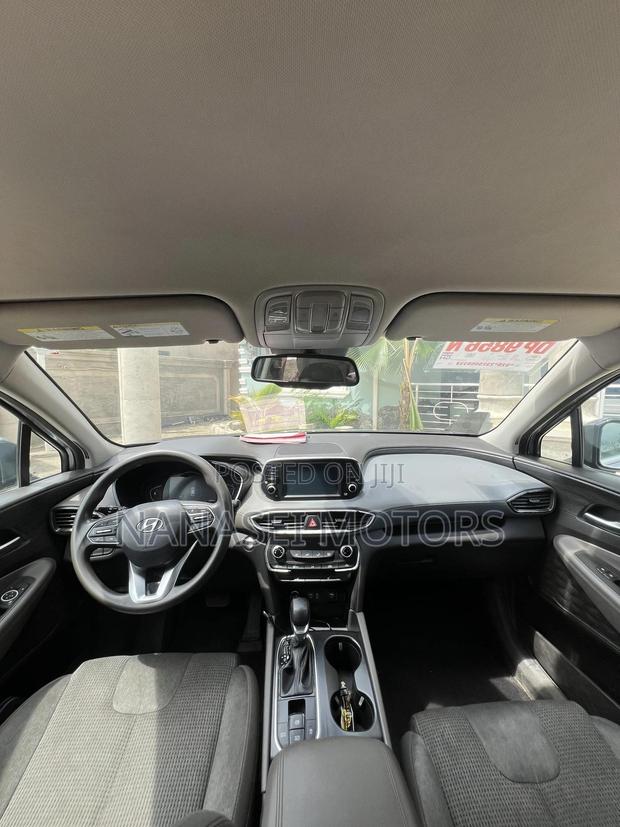 Hyundai Santa Fe SEL 2.4 FWD 2019 Gray