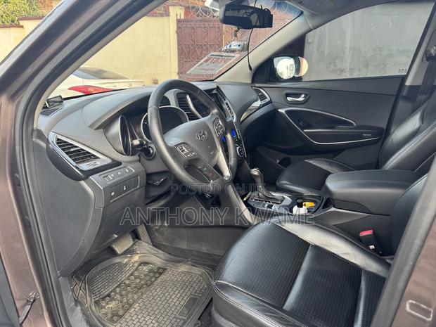 Hyundai Santa Fe 2014 Brown