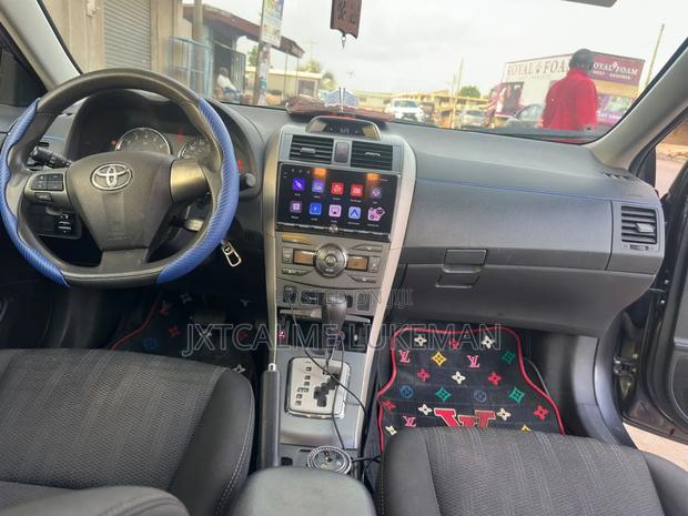 Toyota Corolla S Special Edition 4dr Sedan (1.8L 4cyl 4A) 2013 Gray