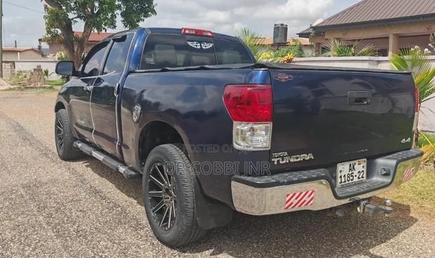 Toyota Tundra Double Cab 4x4 5.7L V8 2013 Blue