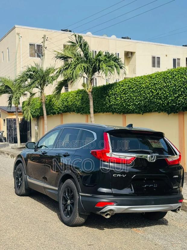 Honda CR-V Touring FWD 2019 Black