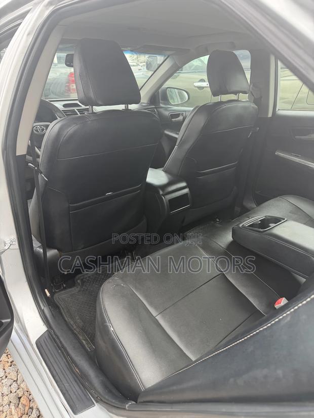 Toyota Camry 2014 Silver