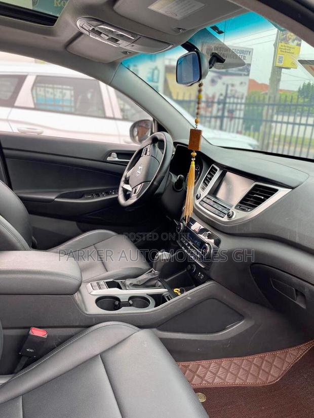 Hyundai Tucson Limited FWD 2016 White