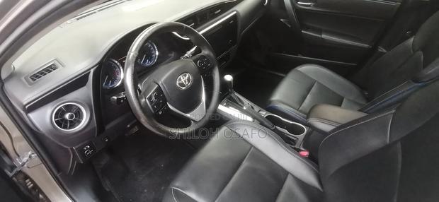Toyota Corolla XSE 4dr Sedan (1.8L 4cyl CVT) 2017 Burgundy