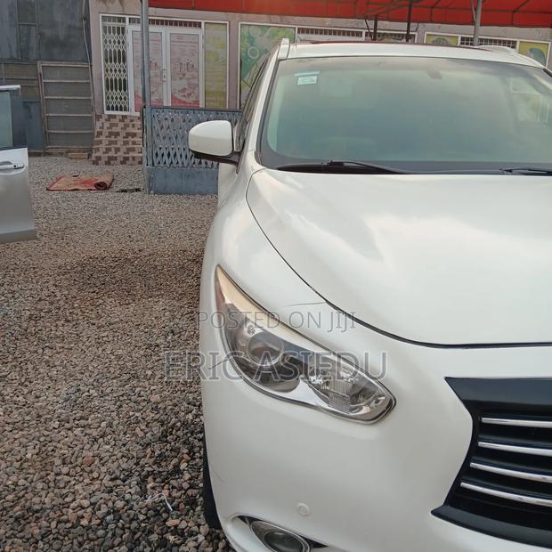Infiniti JX 35 2013 White