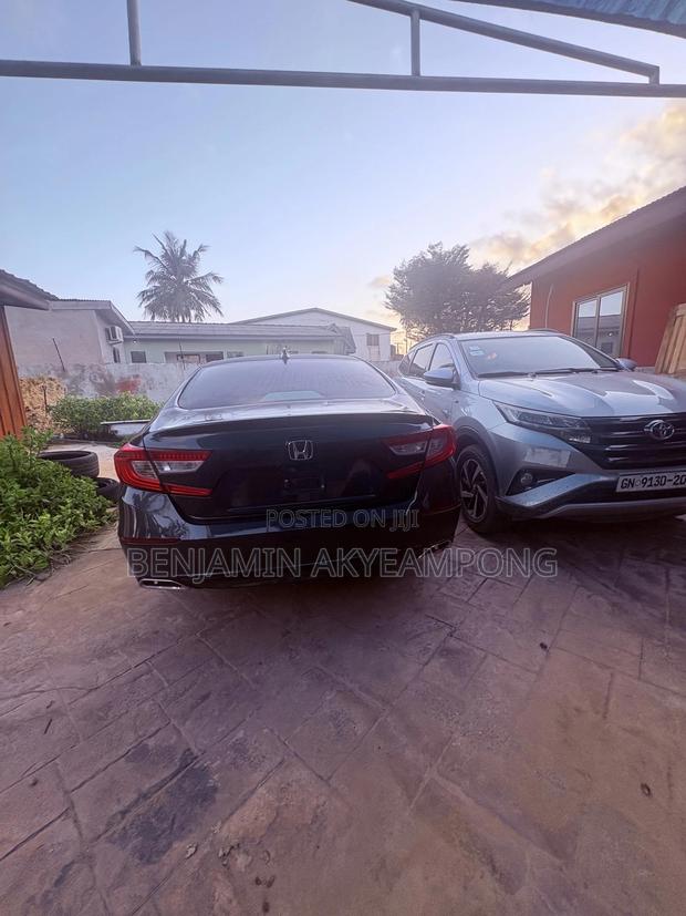 Honda Accord LX 2018 Gray
