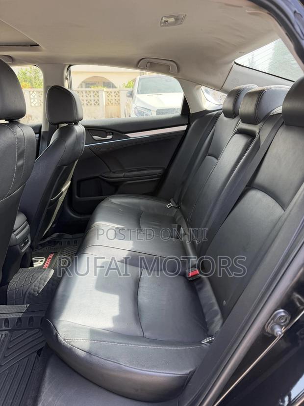 Honda Civic Touring Sedan 2018 Black