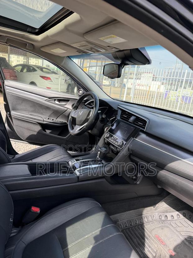 Honda Civic Touring Sedan 2018 Black