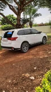 Mitsubishi Outlander SE AWC 2016 White for sale