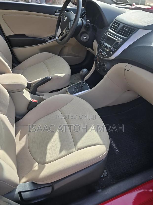 Hyundai Accent 2016 Red