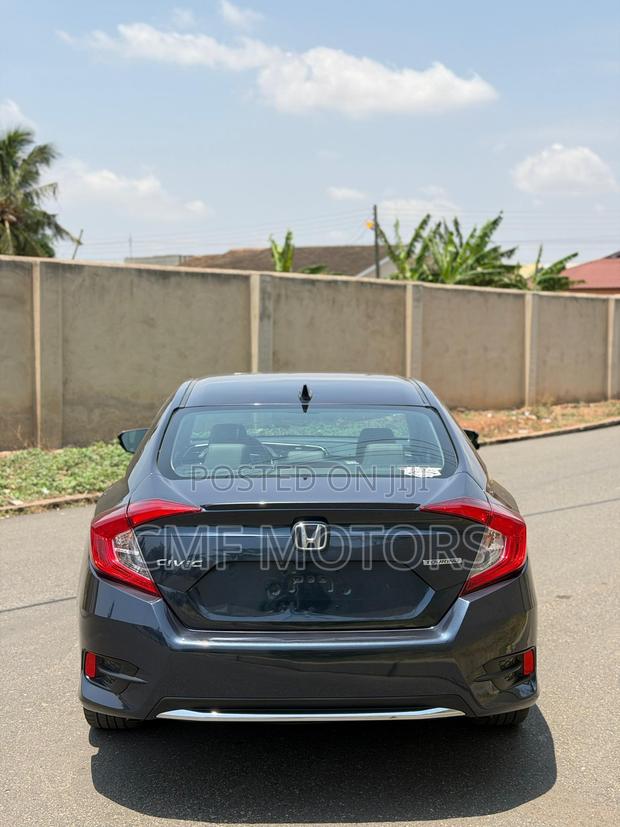 Honda Civic Touring Sedan 2020 Gray