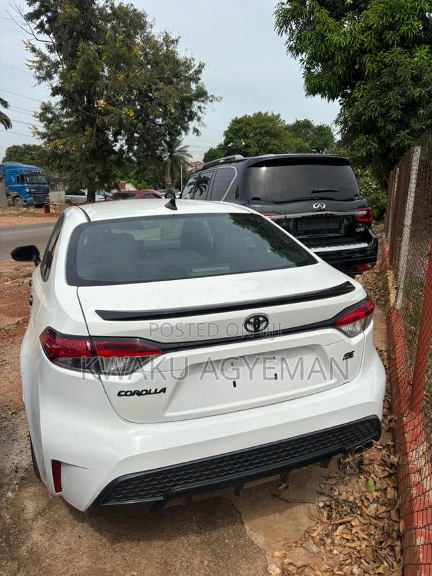Toyota Corolla XSE 2021 White