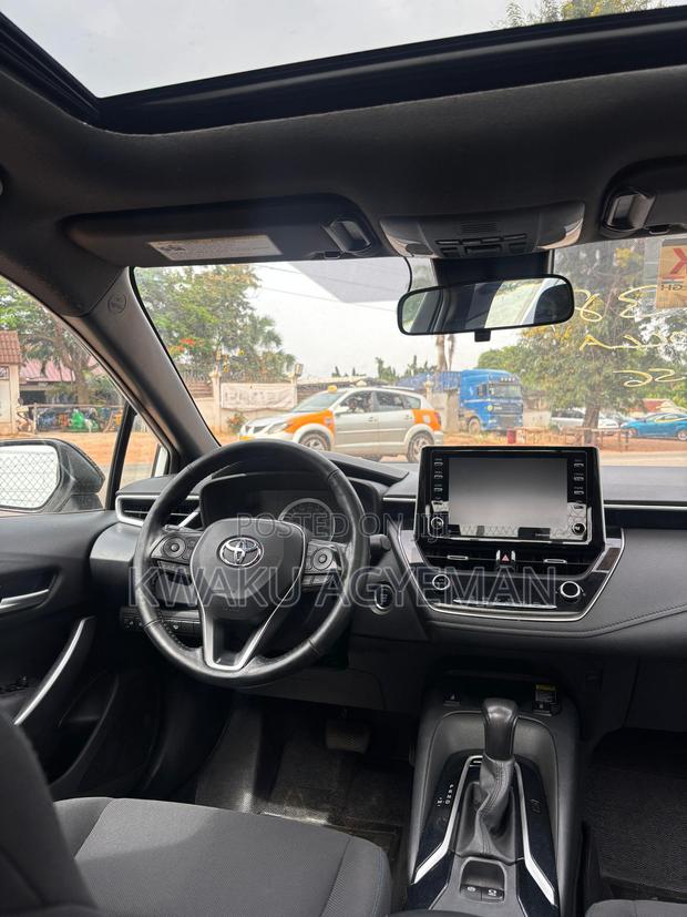 Toyota Corolla XSE 2021 White