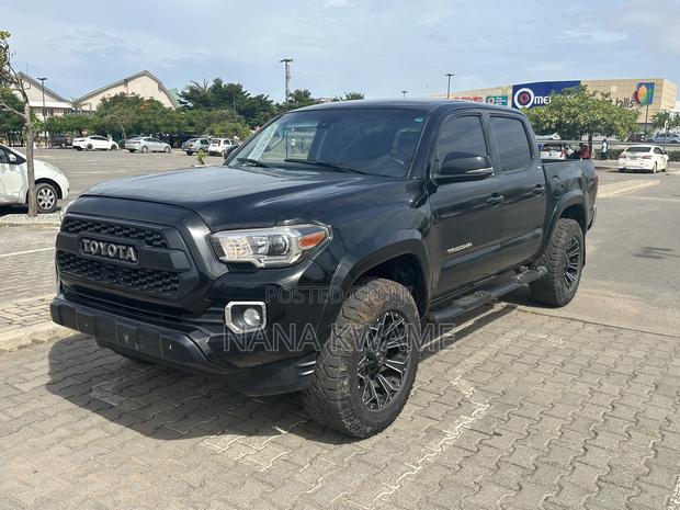 Toyota Tacoma SR 2019 Black