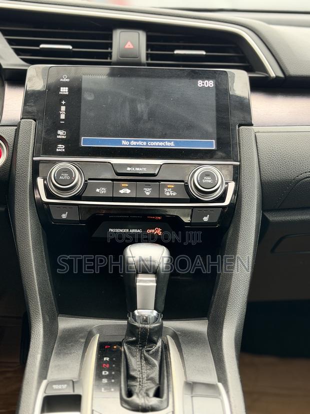 Honda Civic Touring 4dr Sedan (1.5L 4cyl) 2017 Blue