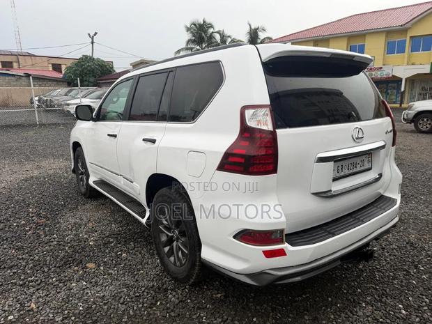 Lexus GX 460 Luxury 2018 White