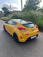 Hyundai Veloster 2016 Yellow for sale