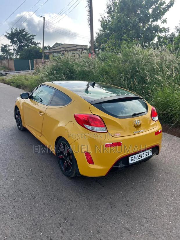 Hyundai Veloster 2016 Yellow