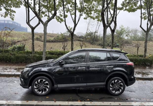 Toyota RAV4 2018 Black