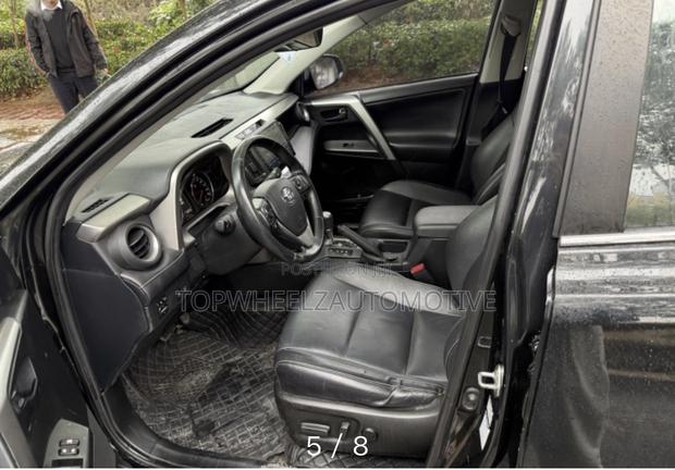 Toyota RAV4 2018 Black