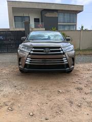 Toyota Highlander LE 2019 Brown for sale