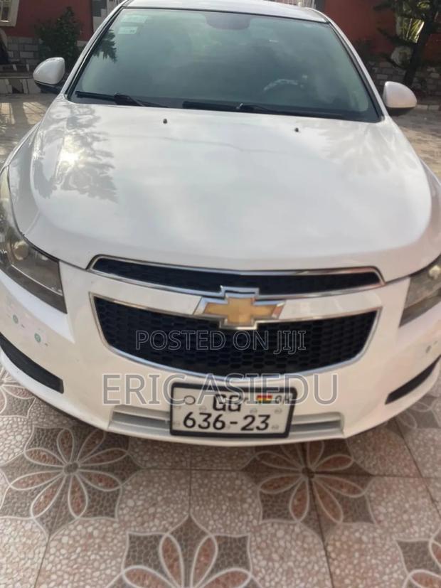 Chevrolet Cruze Eco 4dr Sedan (1.4L 4cyl Turbo 6M) 2015 White